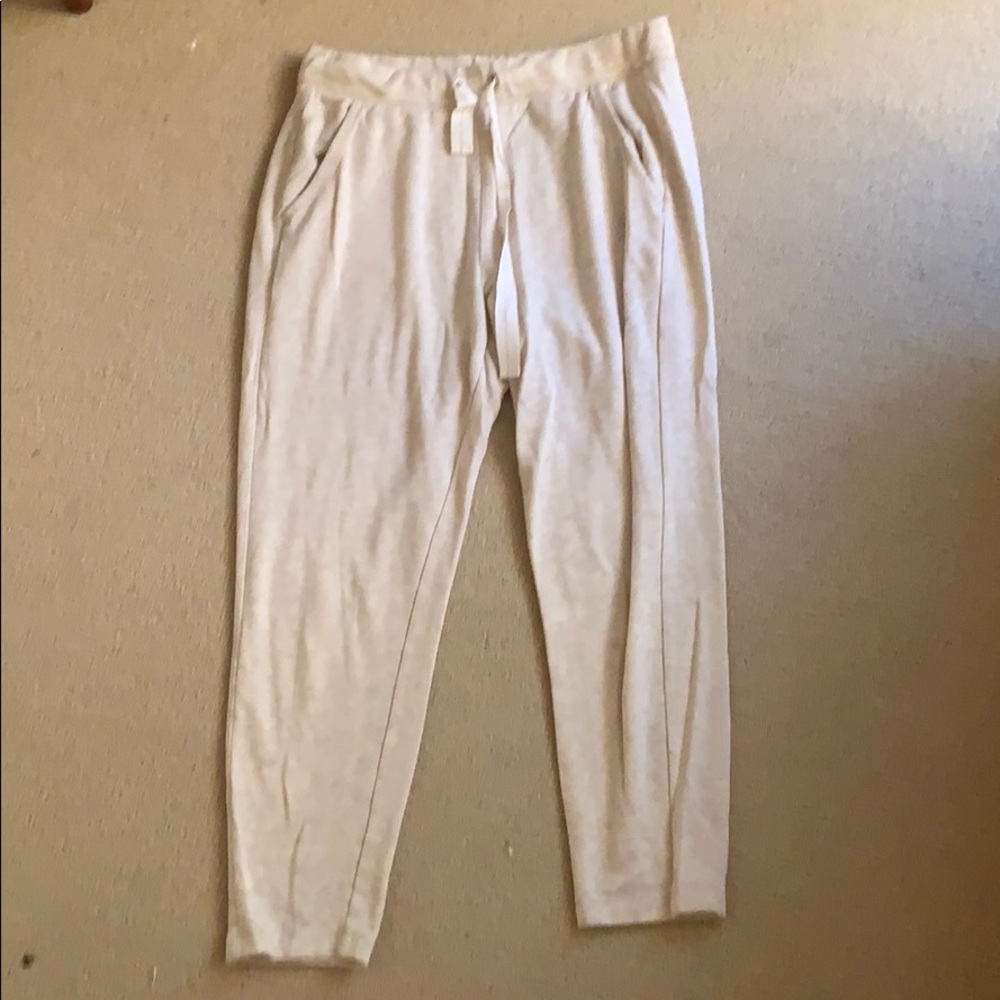 Only wore once and don’t fit me